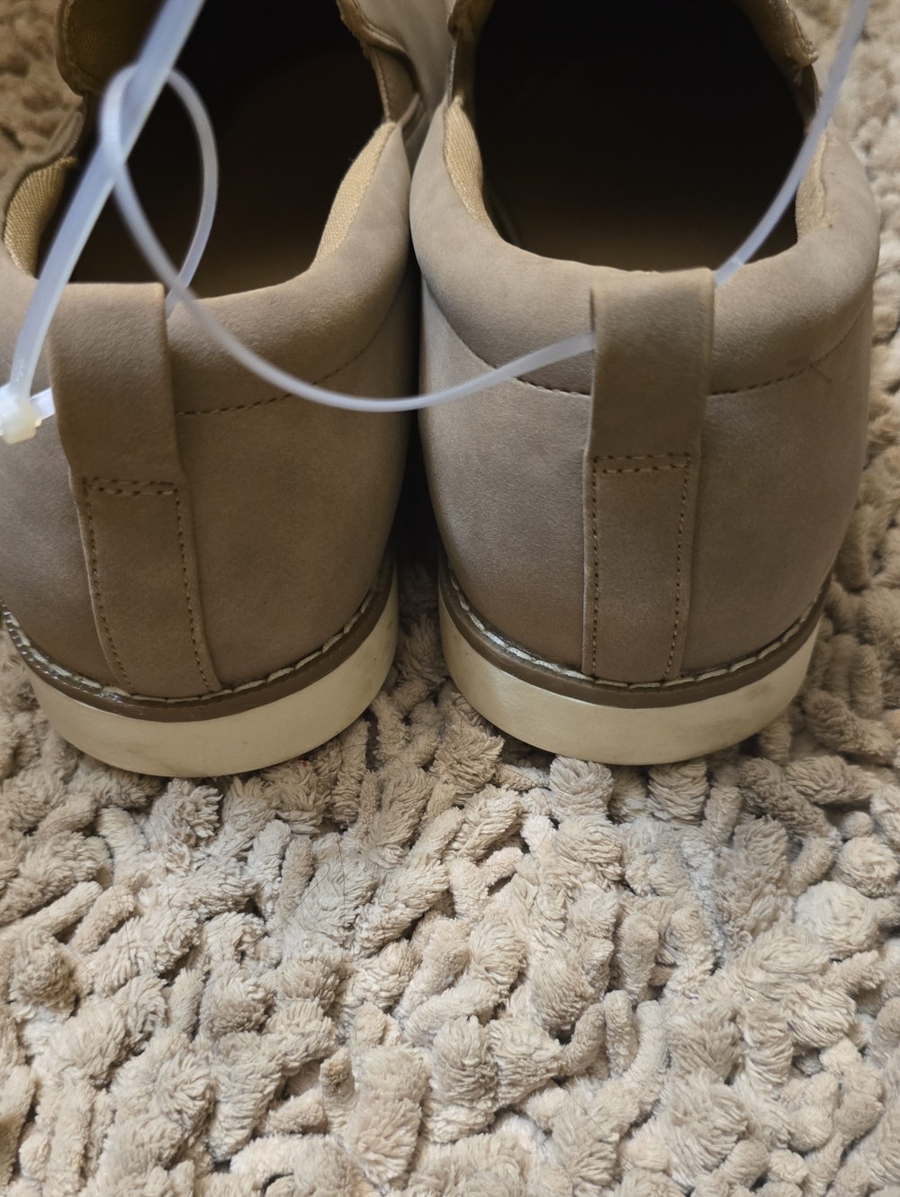 New Goodfellow Men’s Size 12 Slip-On Loafers in Light Taupe - Picture 3 of 6